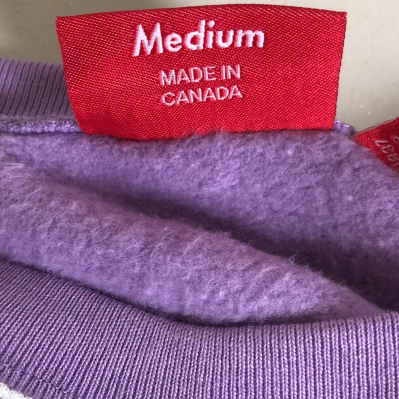 SUPREME light purple crew neck sweatshirt. - Picture 9 of 9